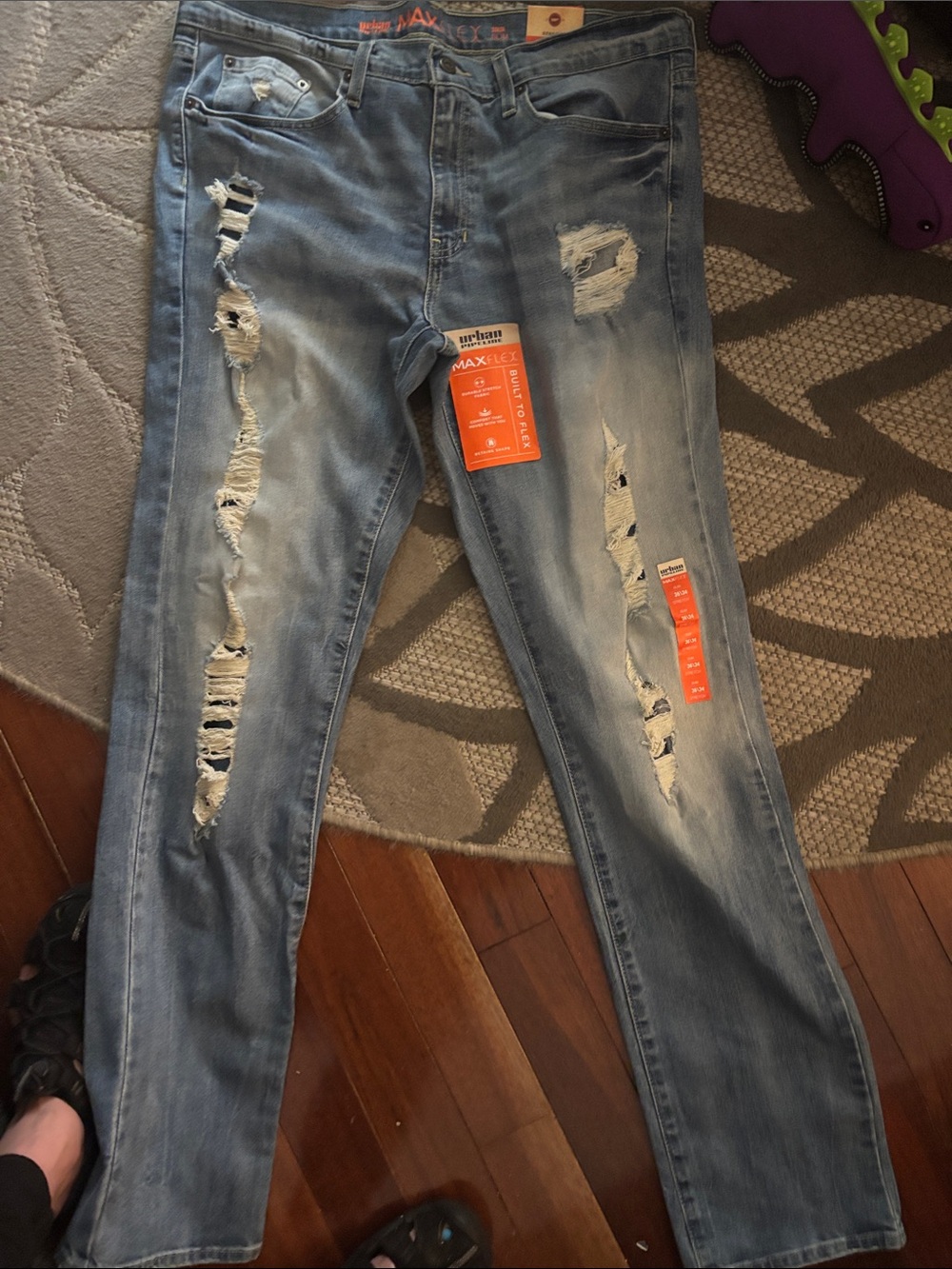 urban pipeline Distressed Light Blue Slim Jeans. 36 x 34